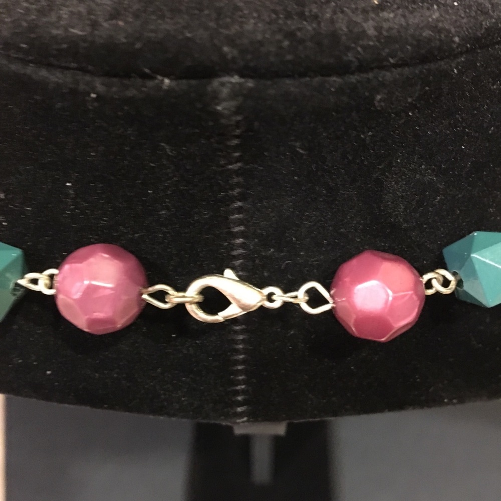 Multicolor beaded necklace - Picture 5 of 6